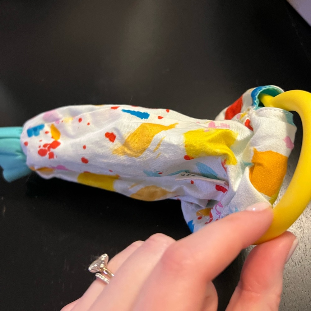 Lovevery Hide and Seek Bag Sensory Pouch - Picture 3 of 3